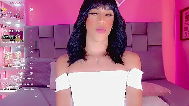 Snapshot of AlanaBekeer chatting on 10, 3, 2025 AlanaBekeer online show from 10, 3, 2025