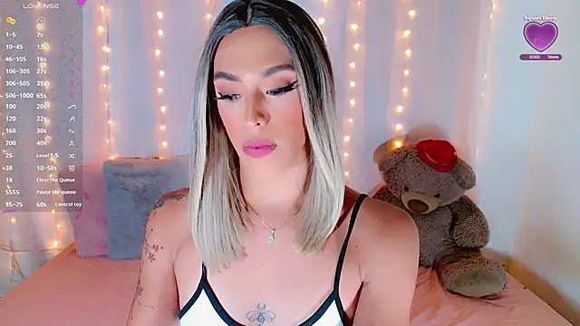 Snapshot of AlanaBekeer chatting on 12, 9, 2025 AlanaBekeer online show from 12, 9, 2025