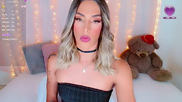 Snapshot of AlanaBekeer chatting on 16, 9, 2025 AlanaBekeer online show from 16, 9, 2025