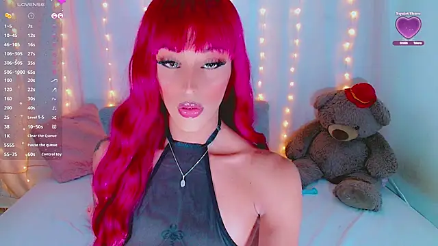 Snapshot of AlanaBekeer chatting on 5, 11, 2025 AlanaBekeer online show from 5, 11, 2025