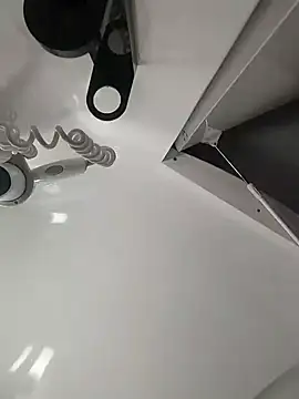 skrigul12 online show from 2, 2, 2025