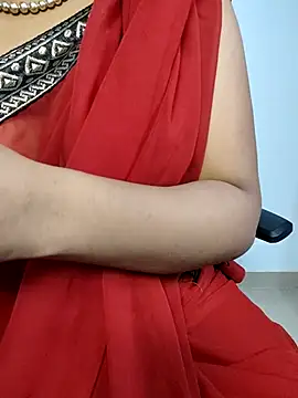 Snapshot of VR_here_4U chatting on 2, 10, 2025 VR here 4U online show from 2, 10, 2025