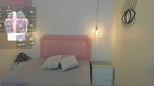 Kittytimberlake online show from 15, 4, 2026