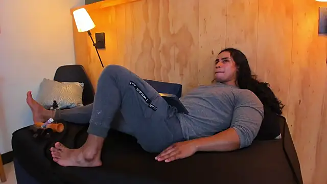 jacob-coper online show from 18, 2, 2025