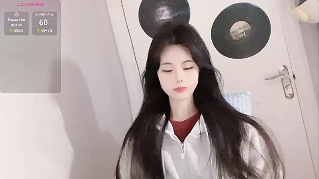 Qedgjwyz1 online show from 7, 2, 2025