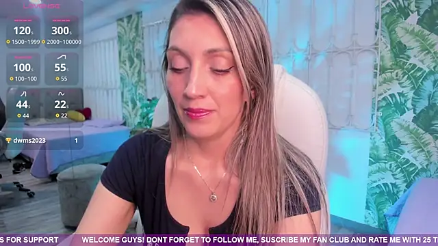 Snapshot of anny_sweet72 chatting on 14, 11, 2025 anny sweet72 online show from 14, 11, 2025