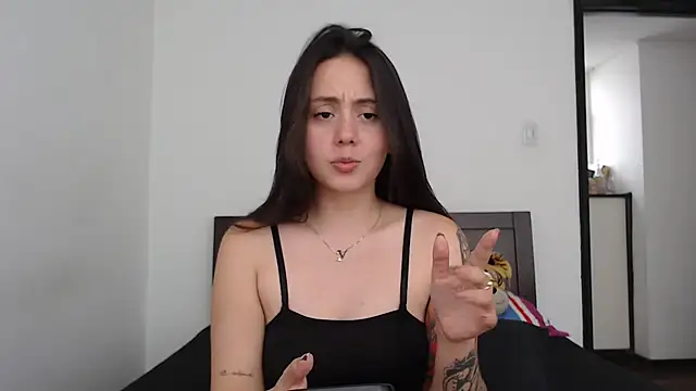 rebecca collin online show from 25, 3, 2026