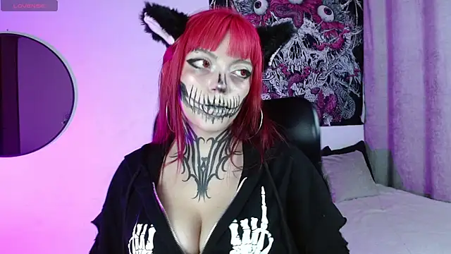 Snapshot of LilithMadness chatting on 11, 1, 2025 LilithMadness online show from 11, 1, 2025