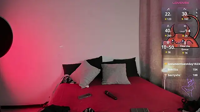 Snapshot of LilithMadness chatting on 1, 2, 2025 LilithMadness online show from 1, 2, 2025