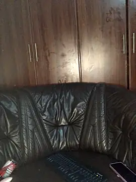 Lola kims online show from 23, 3, 2025