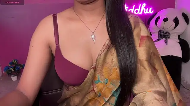 Snapshot of ridhima_ranii chatting on 12, 3, 2025 ridhima ranii online show from 12, 3, 2025
