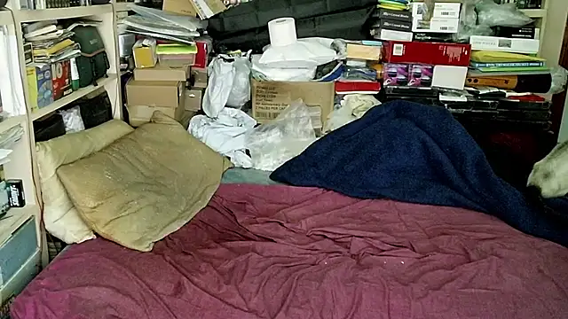 Snapshot of hadeszeuss2 chatting on 3, 1, 2025 hadeszeuss2 online show from 3, 1, 2025