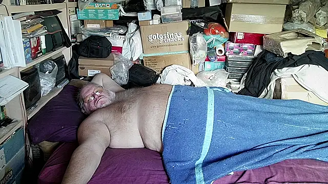 Snapshot of hadeszeuss2 chatting on 11, 11, 2025 hadeszeuss2 online show from 11, 11, 2025