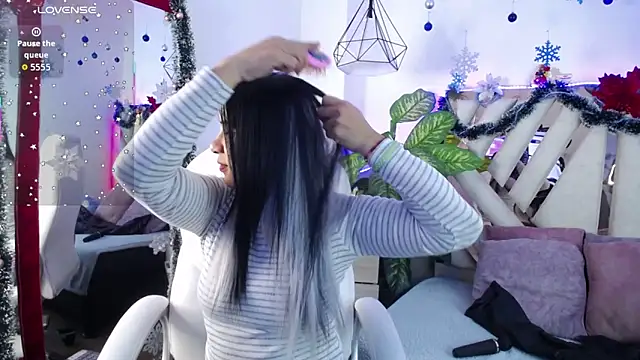 Camille jhonson online show from 19, 12, 2025