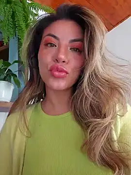 Karen San Miguel online show from 4, 11, 2025