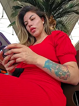 Karen San Miguel online show from 26, 11, 2025