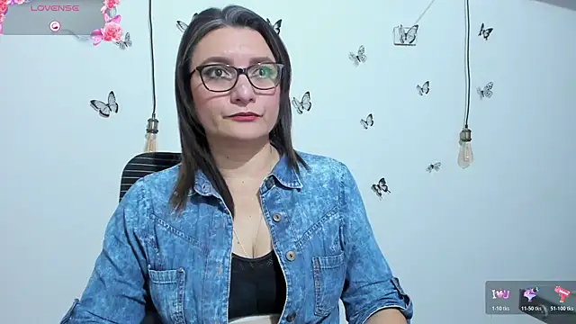 Snapshot of Amie_Adams82_ chatting on 3, 12, 2025 Amie Adams82 online show from 3, 12, 2025