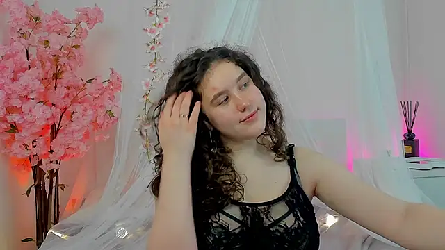 Ariella Sol online show from 8, 1, 2025