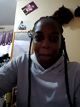 pretty-eyes23 online show from 6, 2, 2025