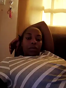 pretty-eyes23 online show from 11, 2, 2025