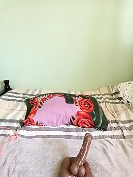 pretty-eyes23 online show from 26, 2, 2025