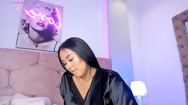 Cameliaa Smiith online show from 14, 2, 2025