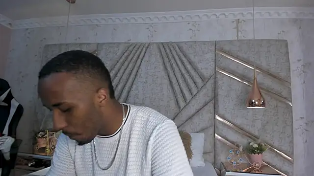 Snapshot of JamesParck chatting on 16, 1, 2025 JamesParck online show from 16, 1, 2025