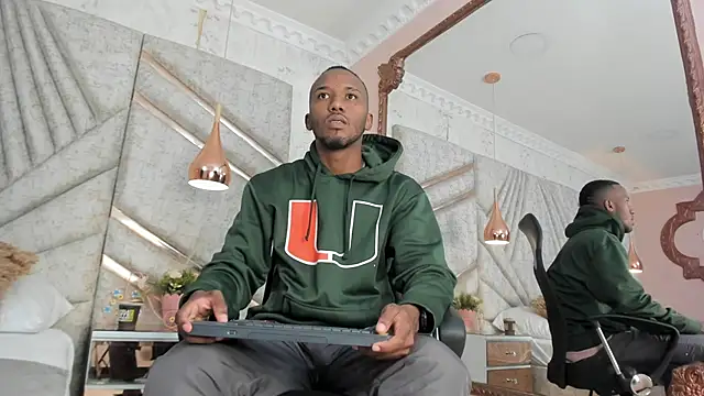 Snapshot of JamesParck chatting on 26, 1, 2025 JamesParck online show from 26, 1, 2025