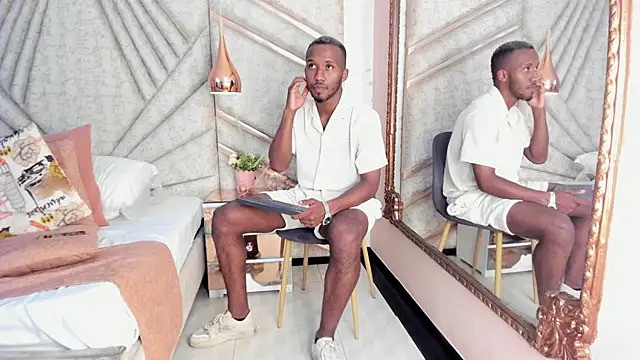 Snapshot of JamesParck chatting on 14, 3, 2025 JamesParck online show from 14, 3, 2025