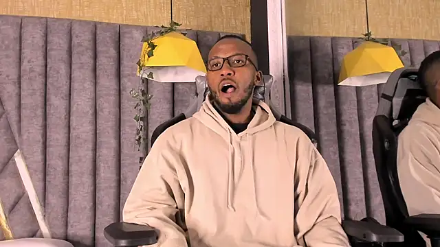 JamesParck online show from 16, 4, 2026