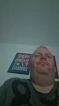 ShyBoy1982 online show from 2, 11, 2025