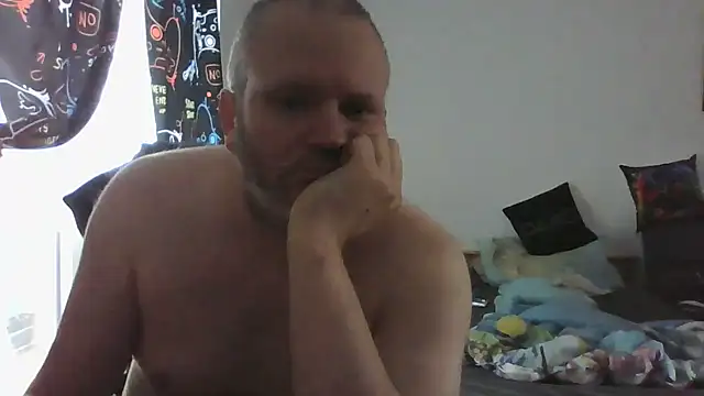 ShyBoy1982 online show from 10, 5, 2026