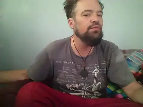 Snapshot of LECHEBALLS chatting on 13, 3, 2025 LECHEBALLS online show from 13, 3, 2025