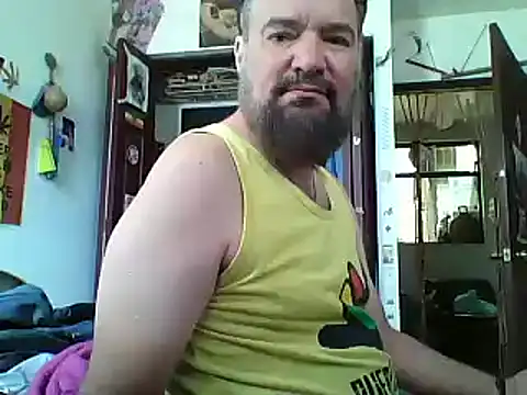 Snapshot of LECHEBALLS chatting on 18, 9, 2025 LECHEBALLS online show from 18, 9, 2025