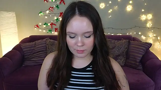 miki miki cutie  online show from 21, 12, 2024