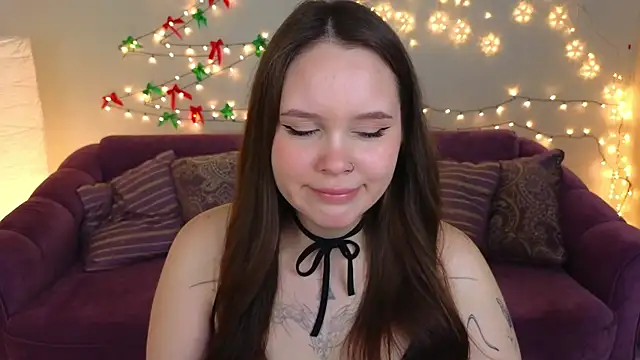 miki miki cutie  online show from 4, 1, 2025