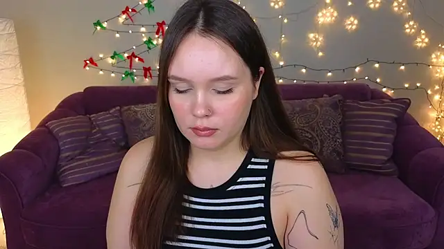 miki miki cutie  online show from 11, 1, 2025