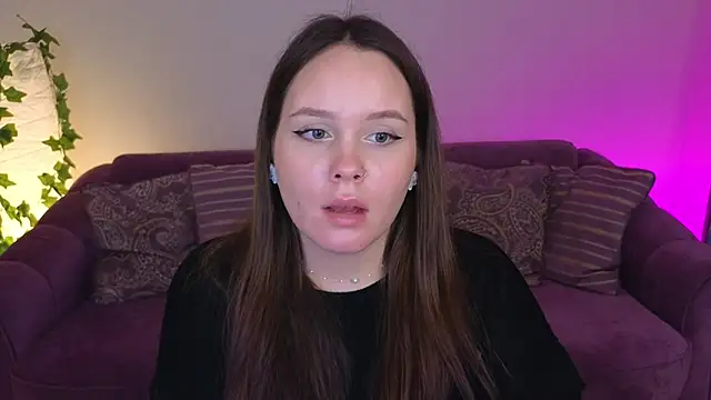 miki miki cutie  online show from 30, 1, 2025