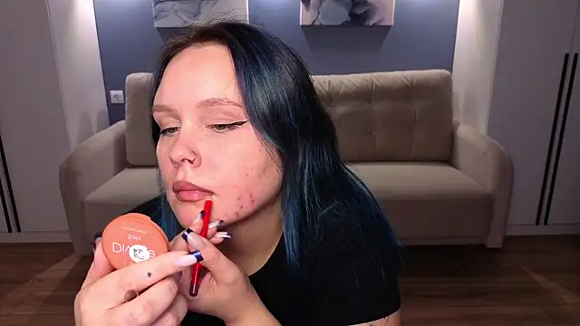 miki miki cutie  online show from 19, 9, 2025