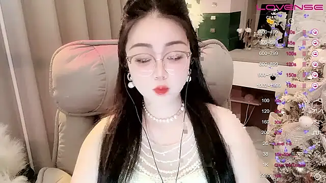 Snapshot of Monica-888 chatting on 15, 2, 2025 Monica-888 online show from 15, 2, 2025