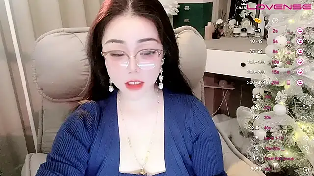 Snapshot of Monica-888 chatting on 5, 3, 2025 Monica-888 online show from 5, 3, 2025