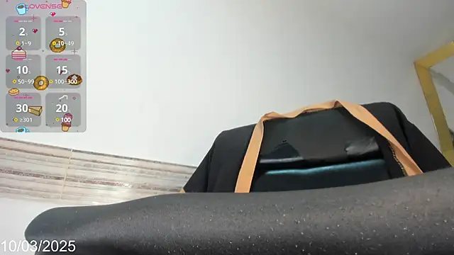 Snapshot of Victtoria_Parker chatting on 10, 3, 2025 Victtoria Parker online show from 10, 3, 2025