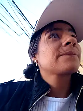 Leslly  online show from 6, 1, 2025