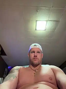 Freakslut007 online show from 5, 2, 2025