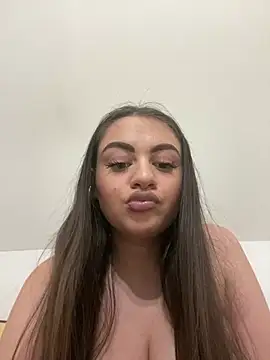 ayshalove online show from 17, 2, 2025