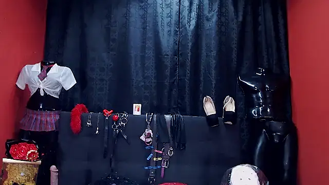 Hannamariana online show from 8, 10, 2025