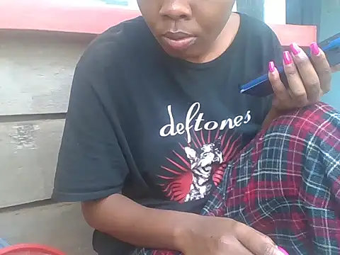 Snapshot of PervKOI chatting on 2, 11, 2025 PervKOI online show from 2, 11, 2025