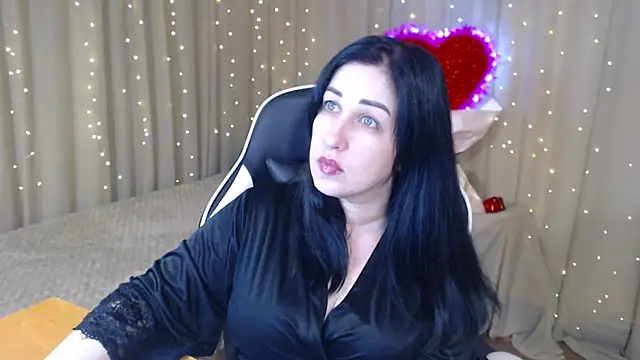 JillStevens online show from 10, 2, 2026