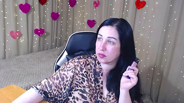 Snapshot of JillStevens chatting on 13, 5, 2026 JillStevens online show from 13, 5, 2026