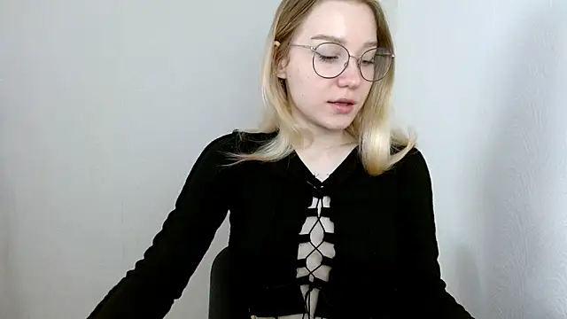 Snapshot of cindi_hot chatting on 14, 3, 2025 cindi hot online show from 14, 3, 2025